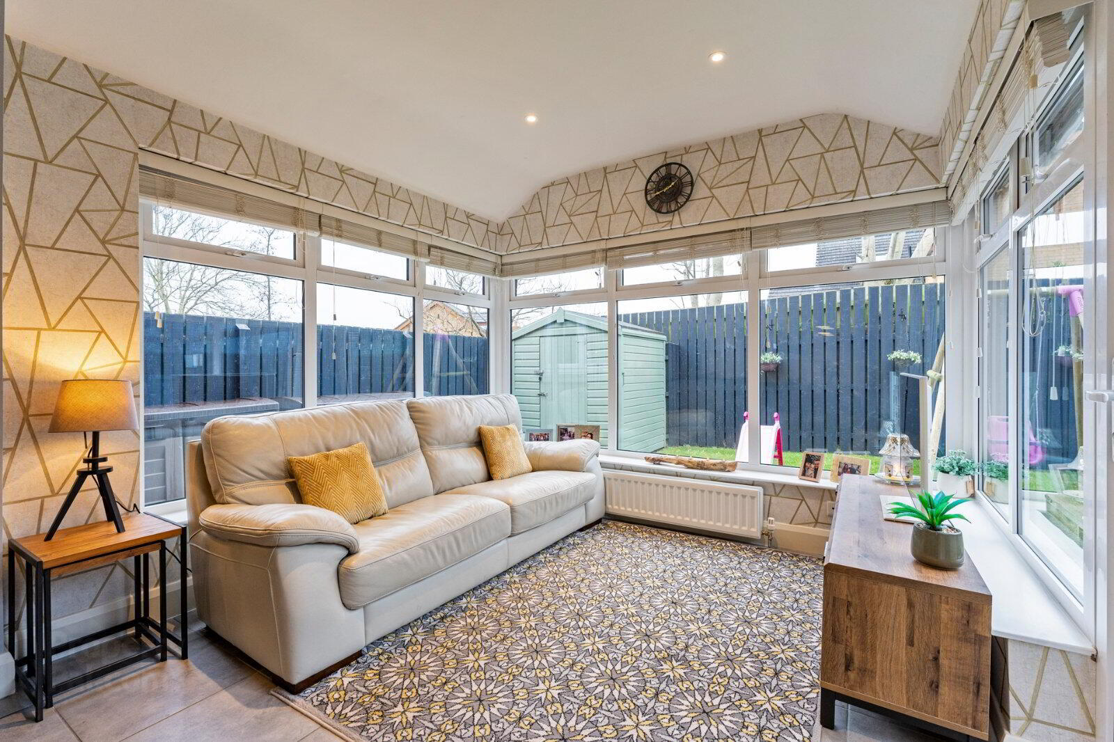 21 Bracken Hill Square 9 of 17