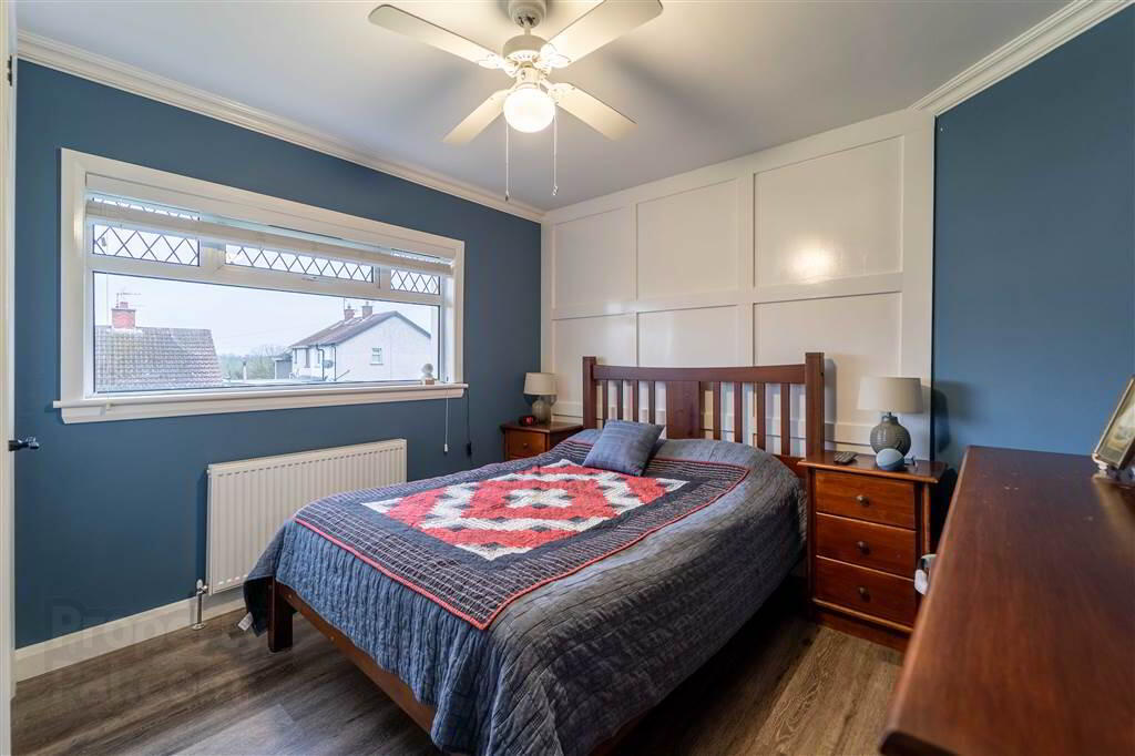 23 Springwell Crescent 10 of 18