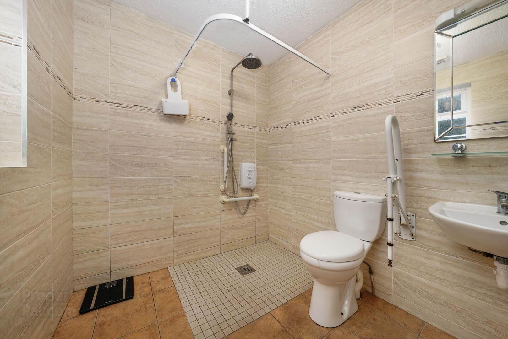 Tubberfin, 13 Mellows Terrace 9 of 26
