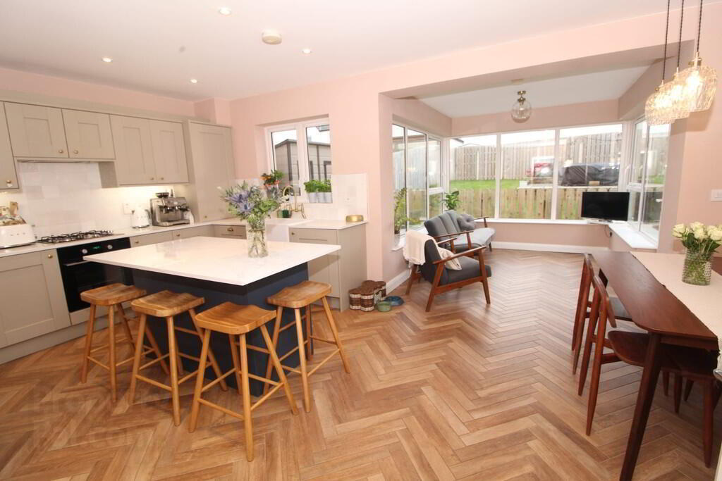 26 Ashbourne Manor 6 of 27