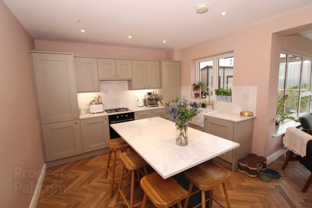 26 Ashbourne Manor 10 of 27