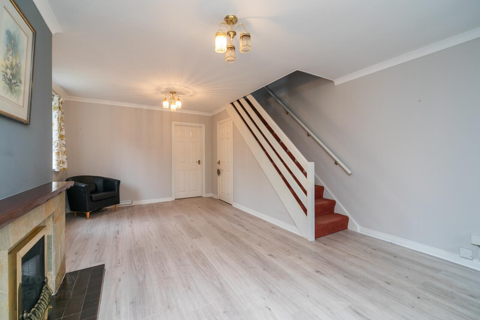 10 Belmont Mews 6 of 18