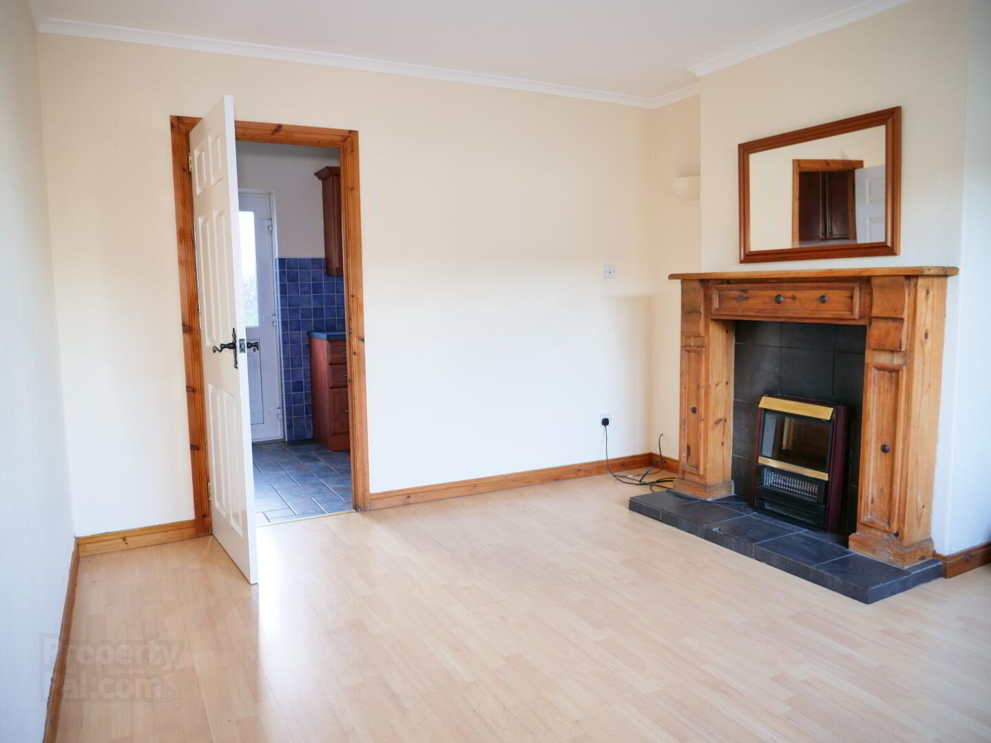 15 Elm Park 4 of 16