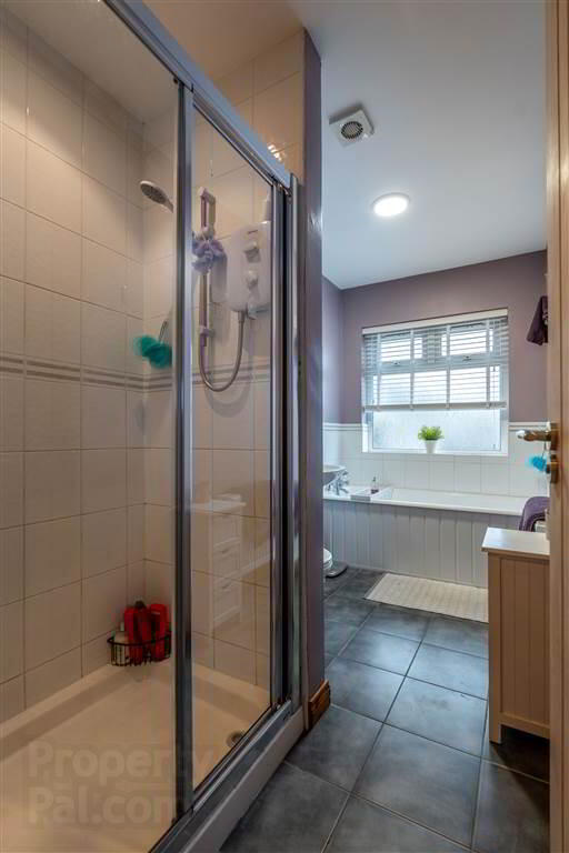 23 Rowallane Drive 27 of 33