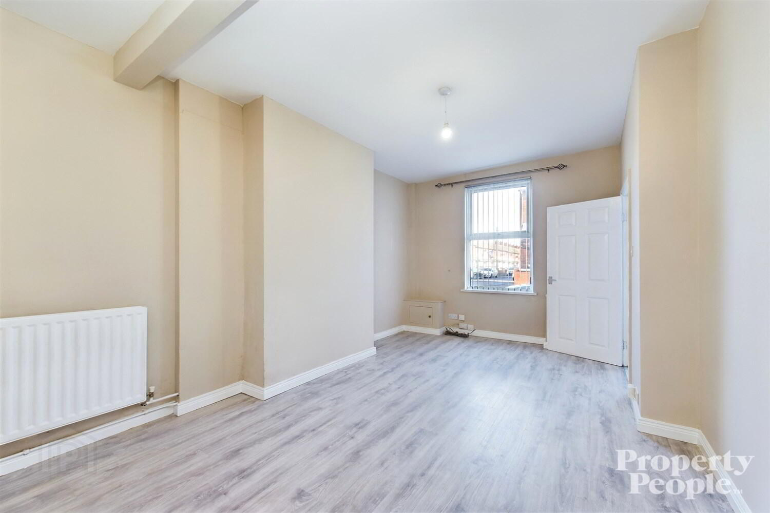 193 Avoniel Road 5 of 19