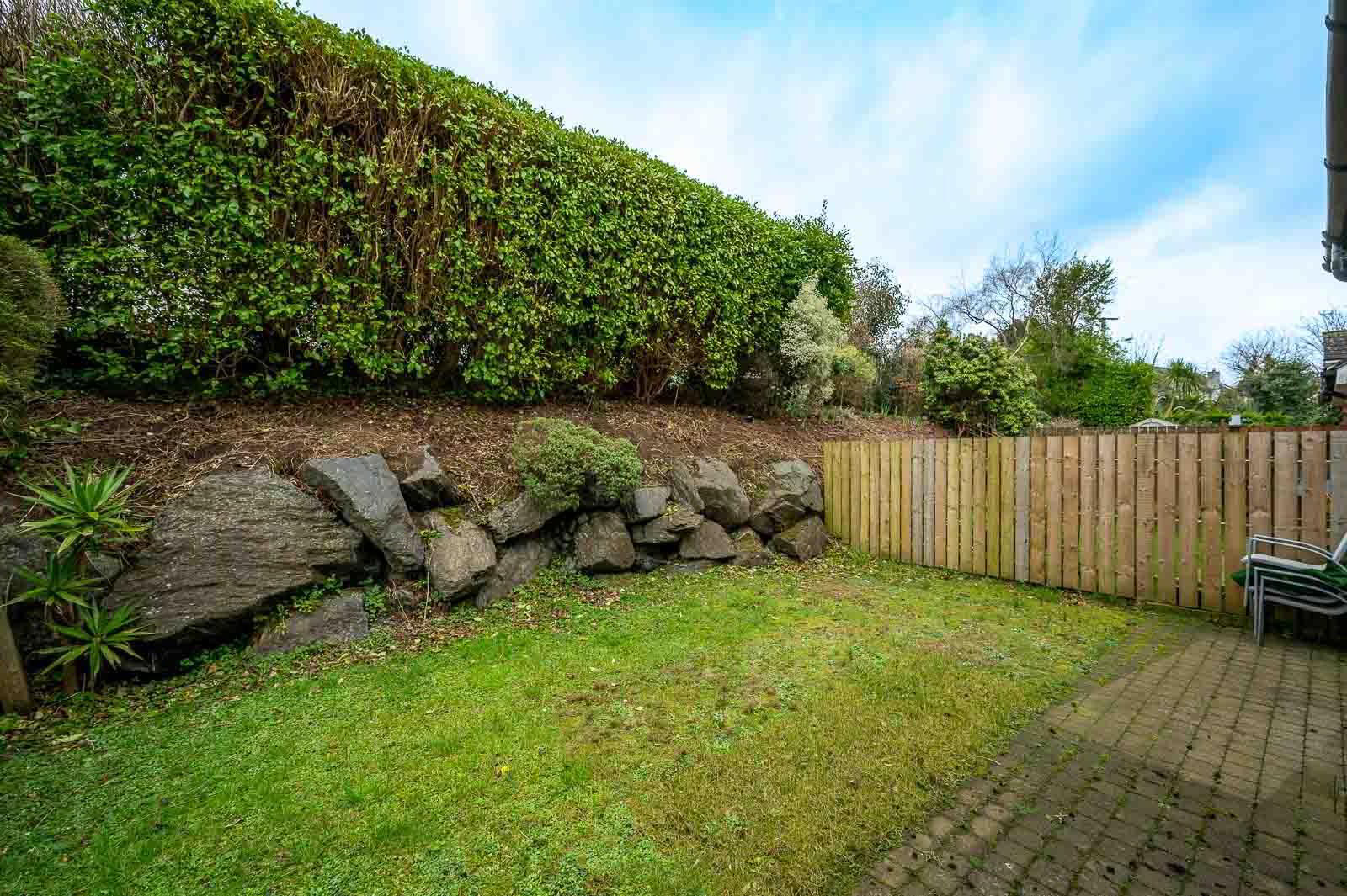 6 Woodcroft Lane 23 of 23