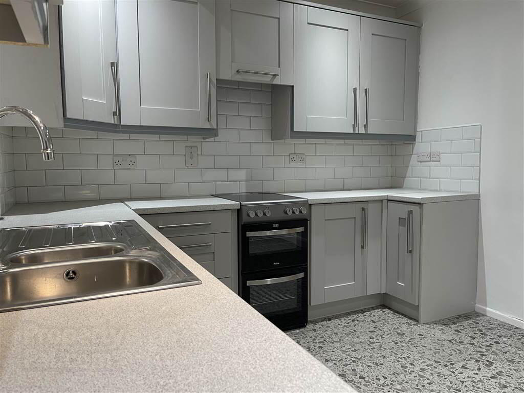 14 St James Crescent 7 of 15