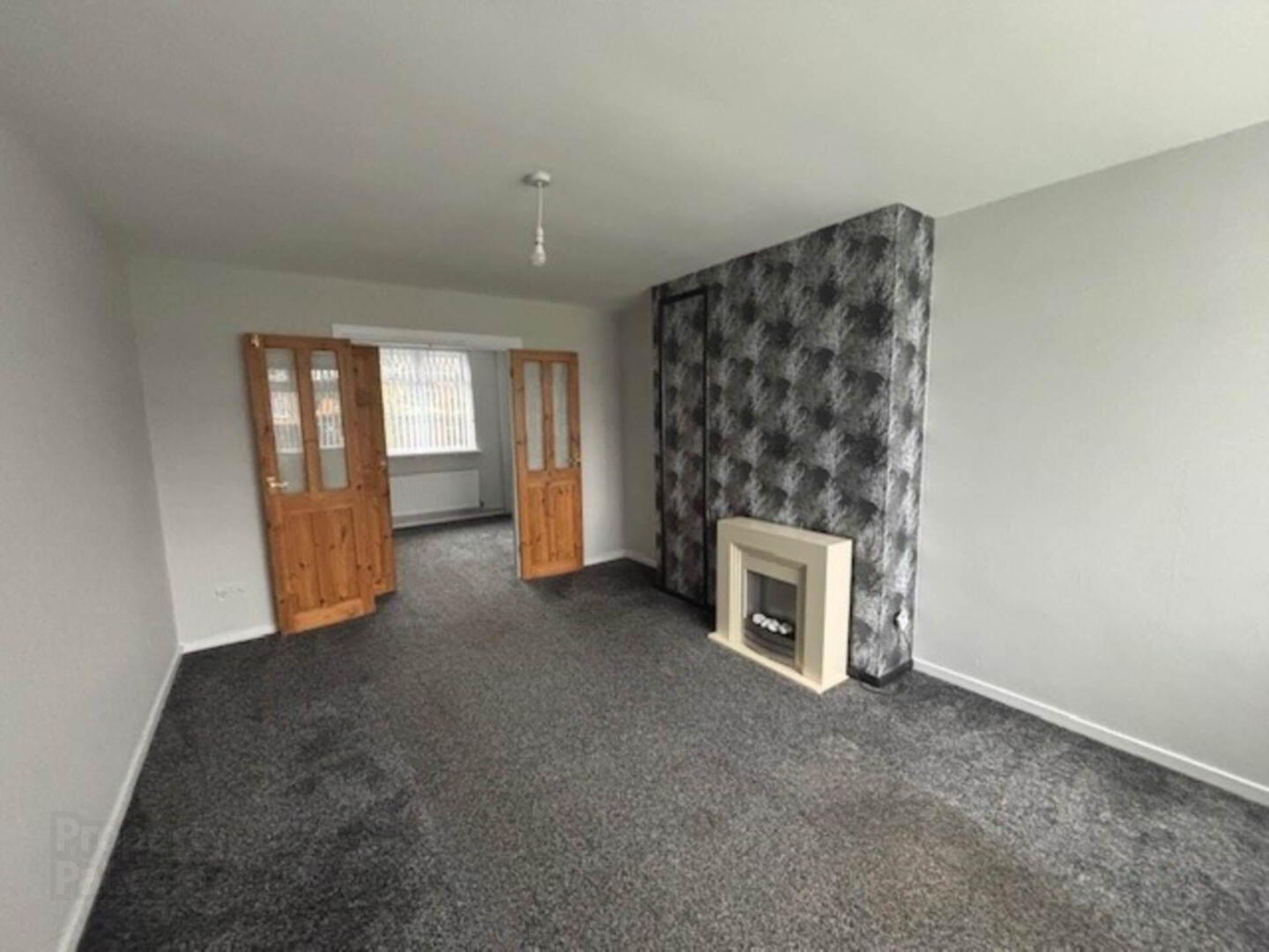 43a Carnhill Walk