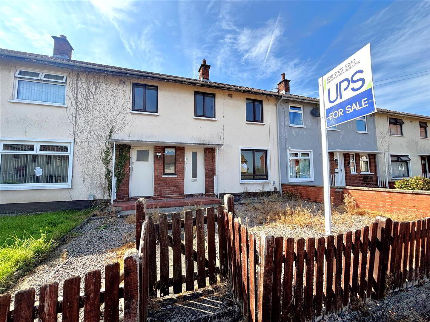 11 Waveney Grove 1 of 16