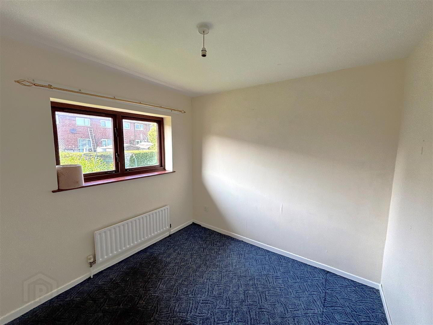 11 Waveney Grove 11 of 16