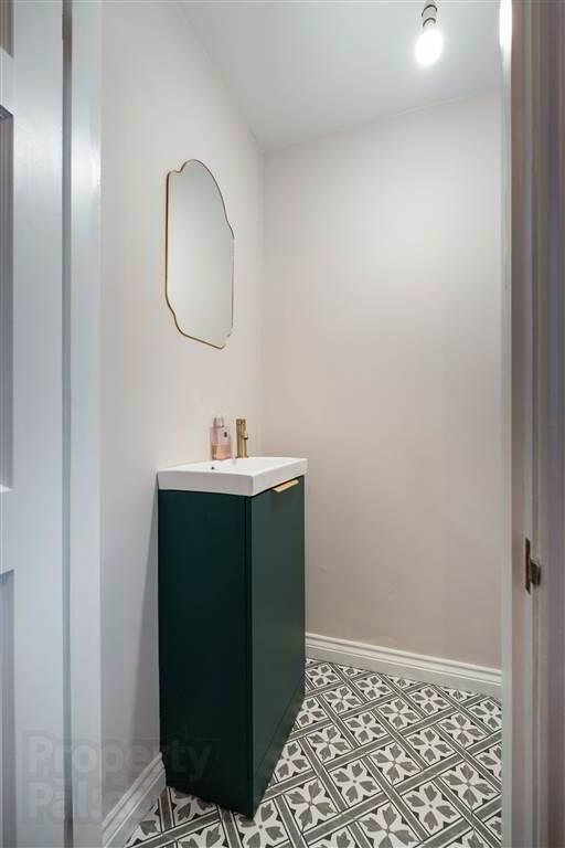 135 Caddy Road 18 of 39