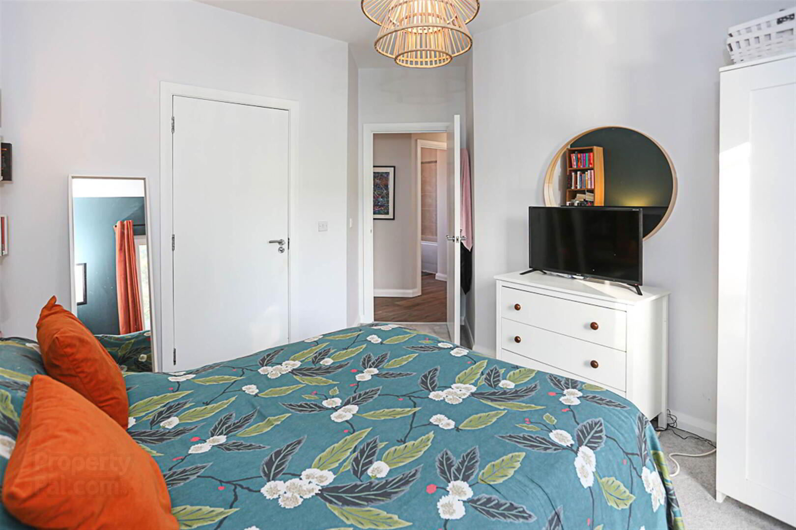 2 Apt, Redburn Court, 176 Old Holywood Road 10 of 21