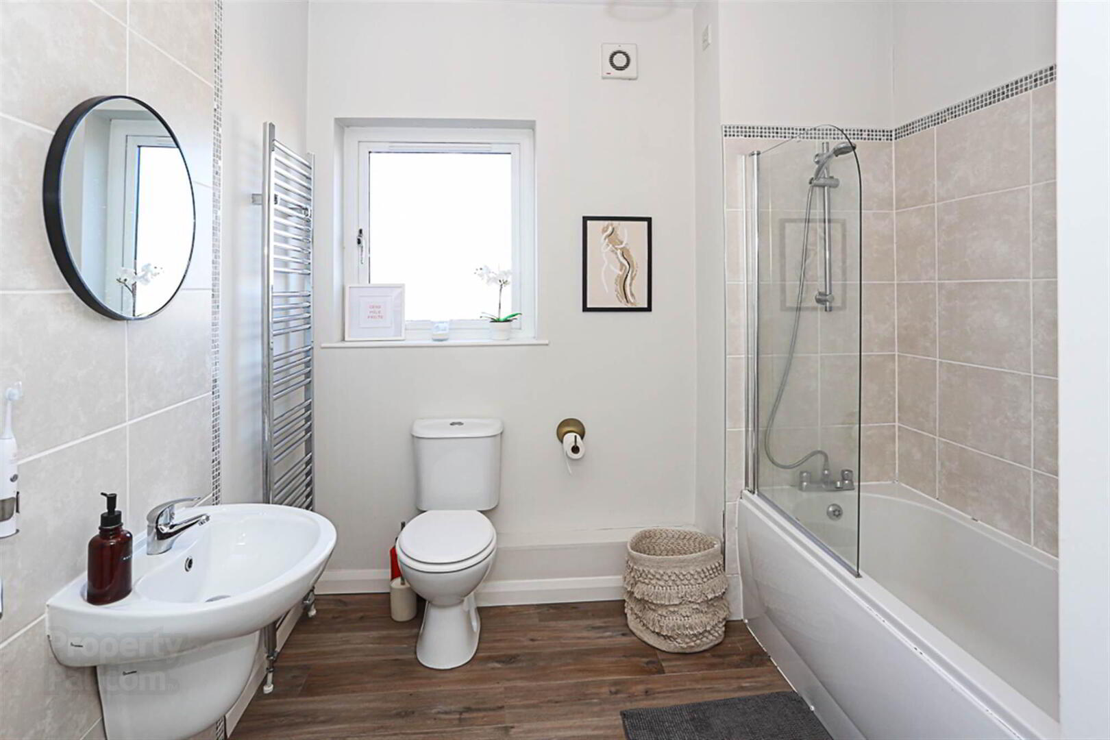 2 Apt, Redburn Court, 176 Old Holywood Road 14 of 21