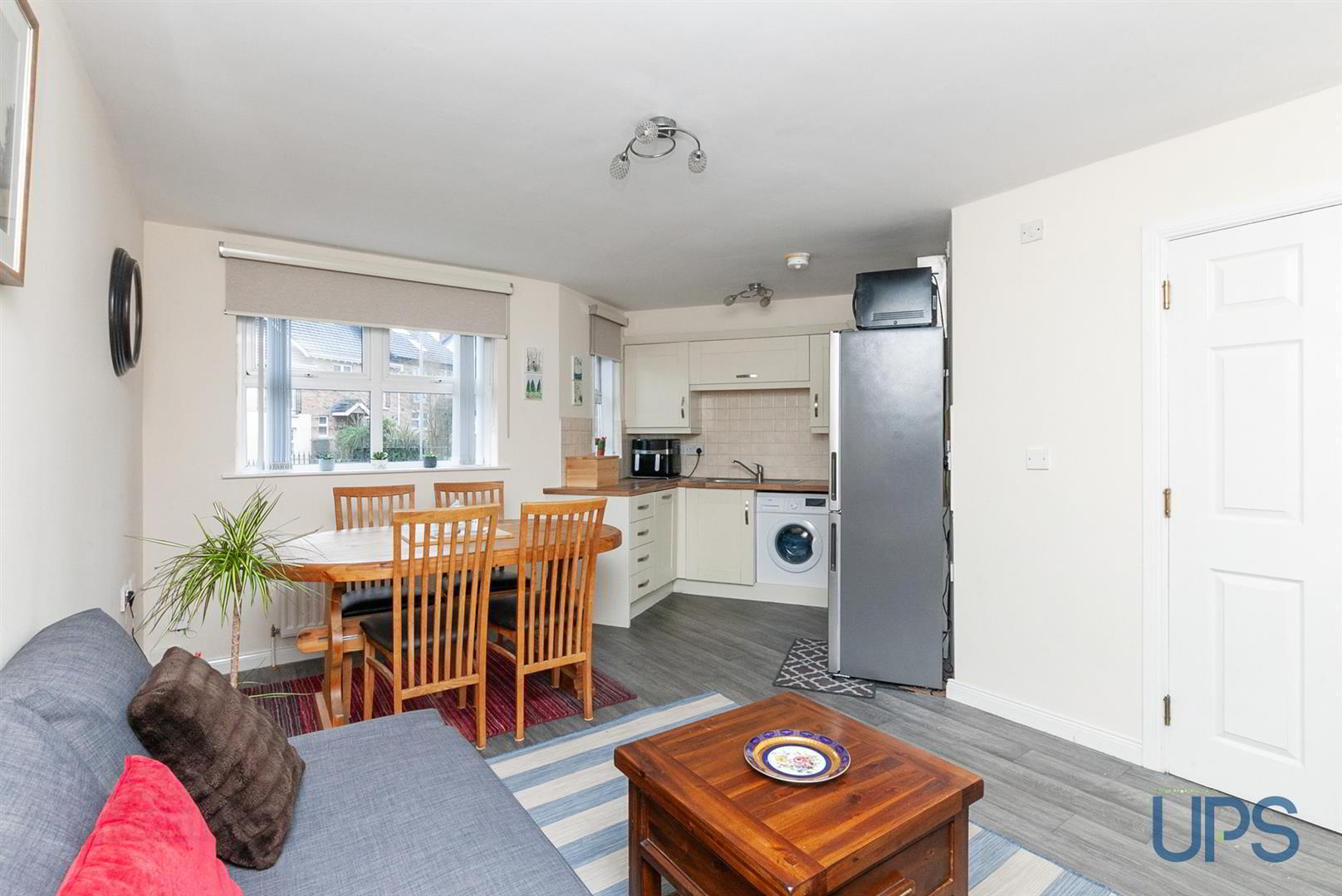 Apt 25, Mount Eagles Lodge 4 of 21