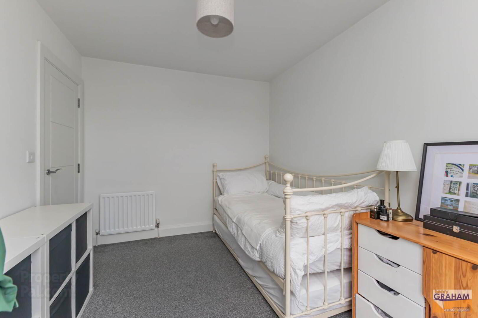6 Oak Mews 16 of 21