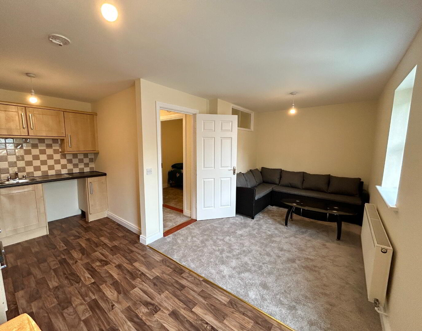 The Courtyard, Apartment 6 Dunleer 3 of 11