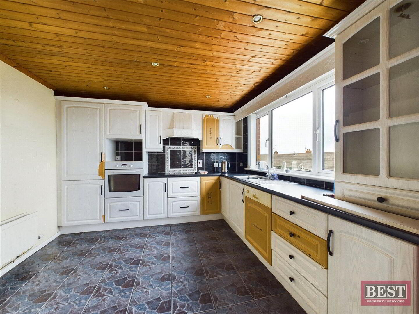 286 Barcroft Park 7 of 15