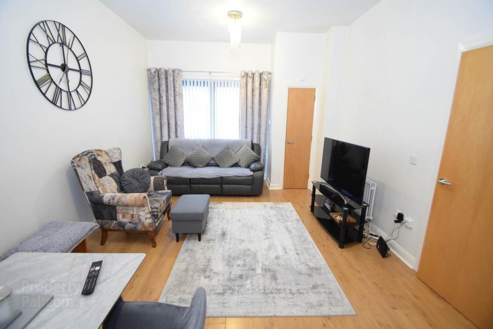 Apartment 4 Ross Mill Avenue 3 of 12
