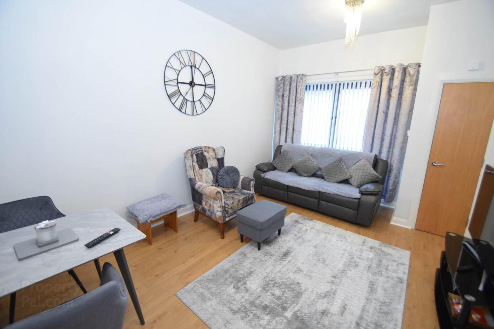Apartment 4 Ross Mill Avenue 5 of 12