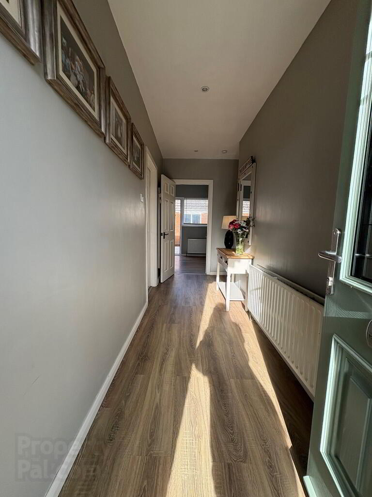 2 Archvale Drive 4 of 22