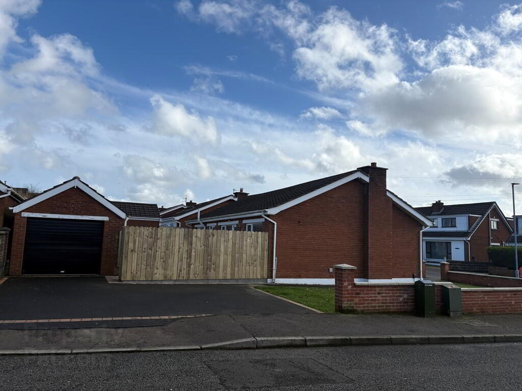 2 Archvale Drive 21 of 22
