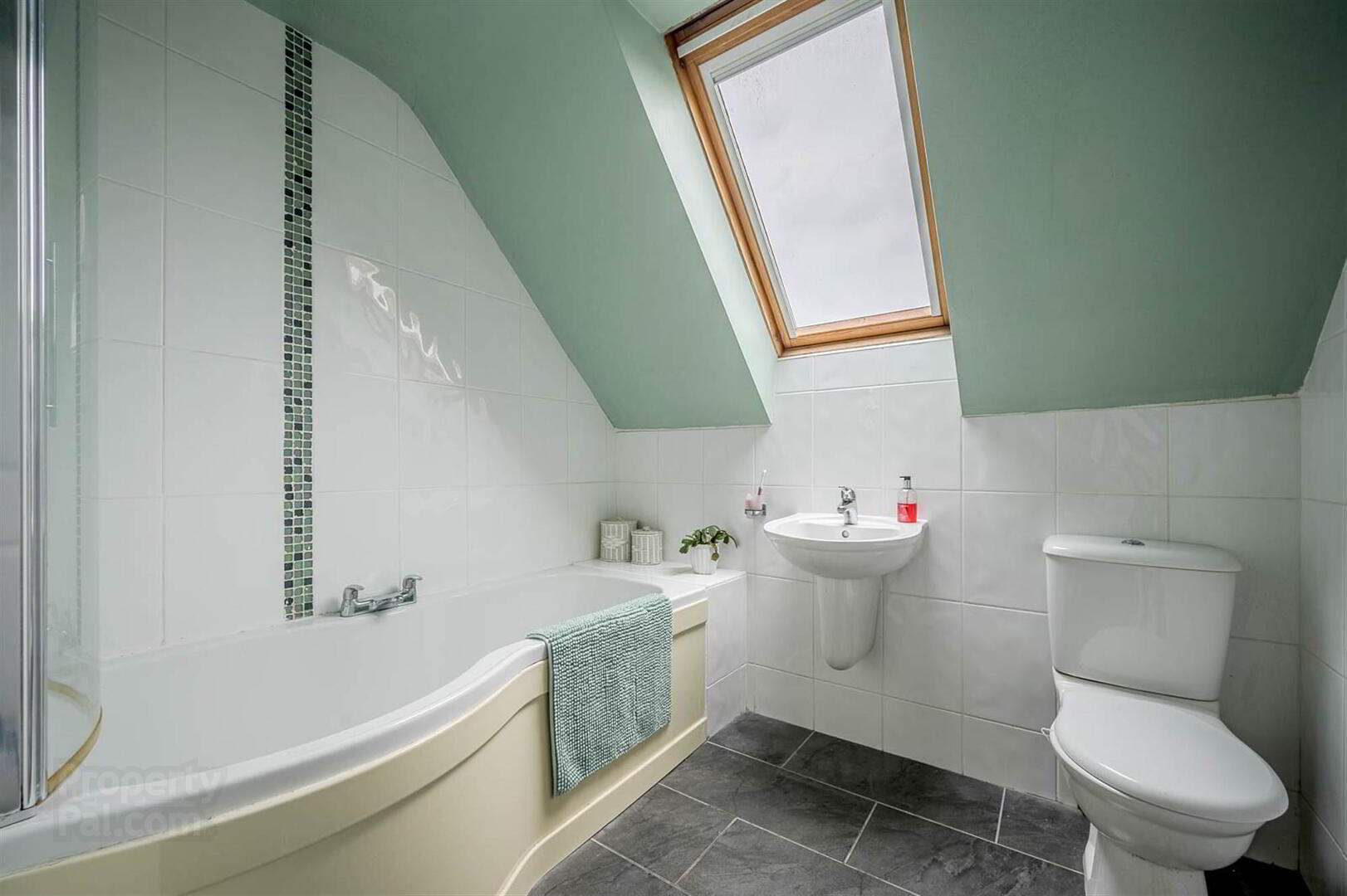 53 Chippendale Avenue 18 of 20