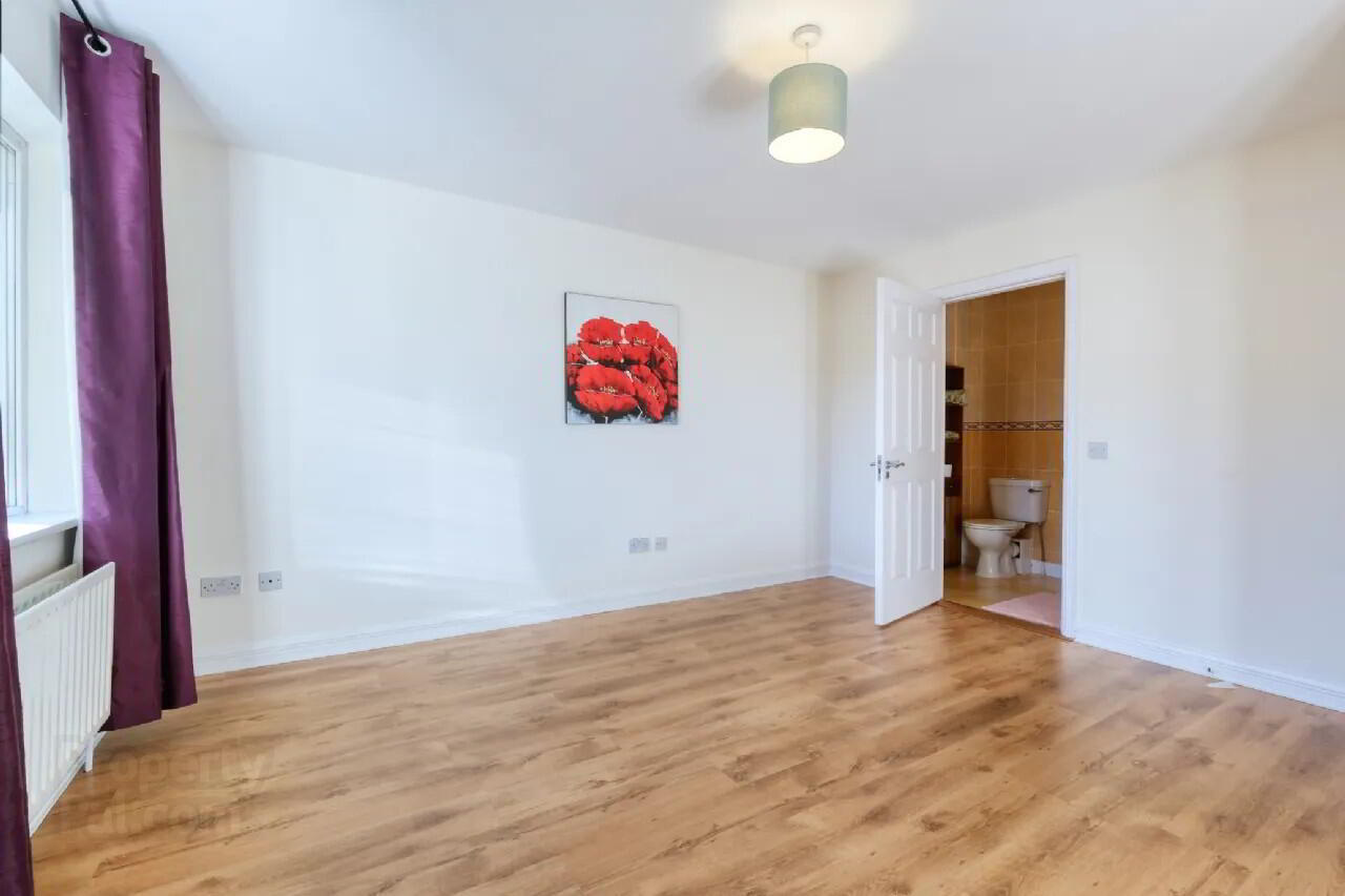 12 Oaklands Drive 12 of 22