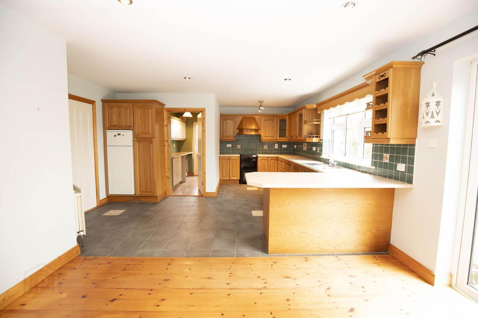 27 Stoneyford Green 6 of 18