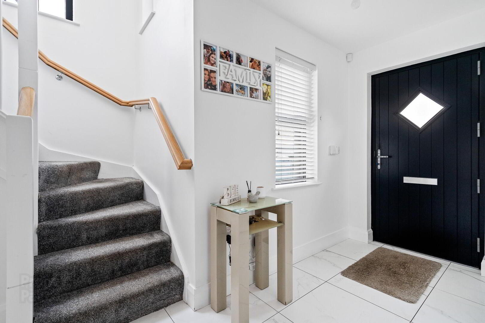 19a Cluny Gardens 5 of 34