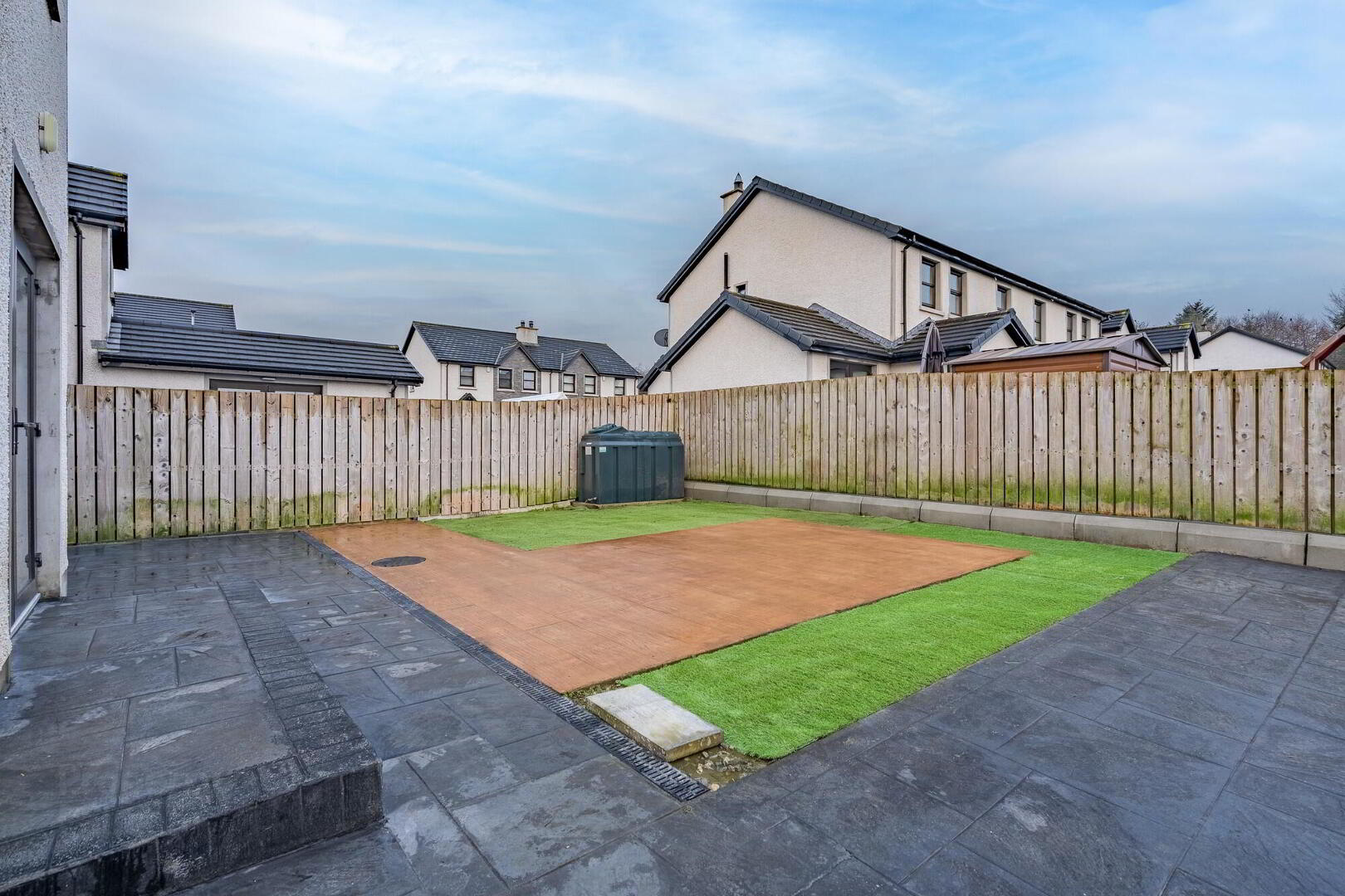 19a Cluny Gardens 32 of 34