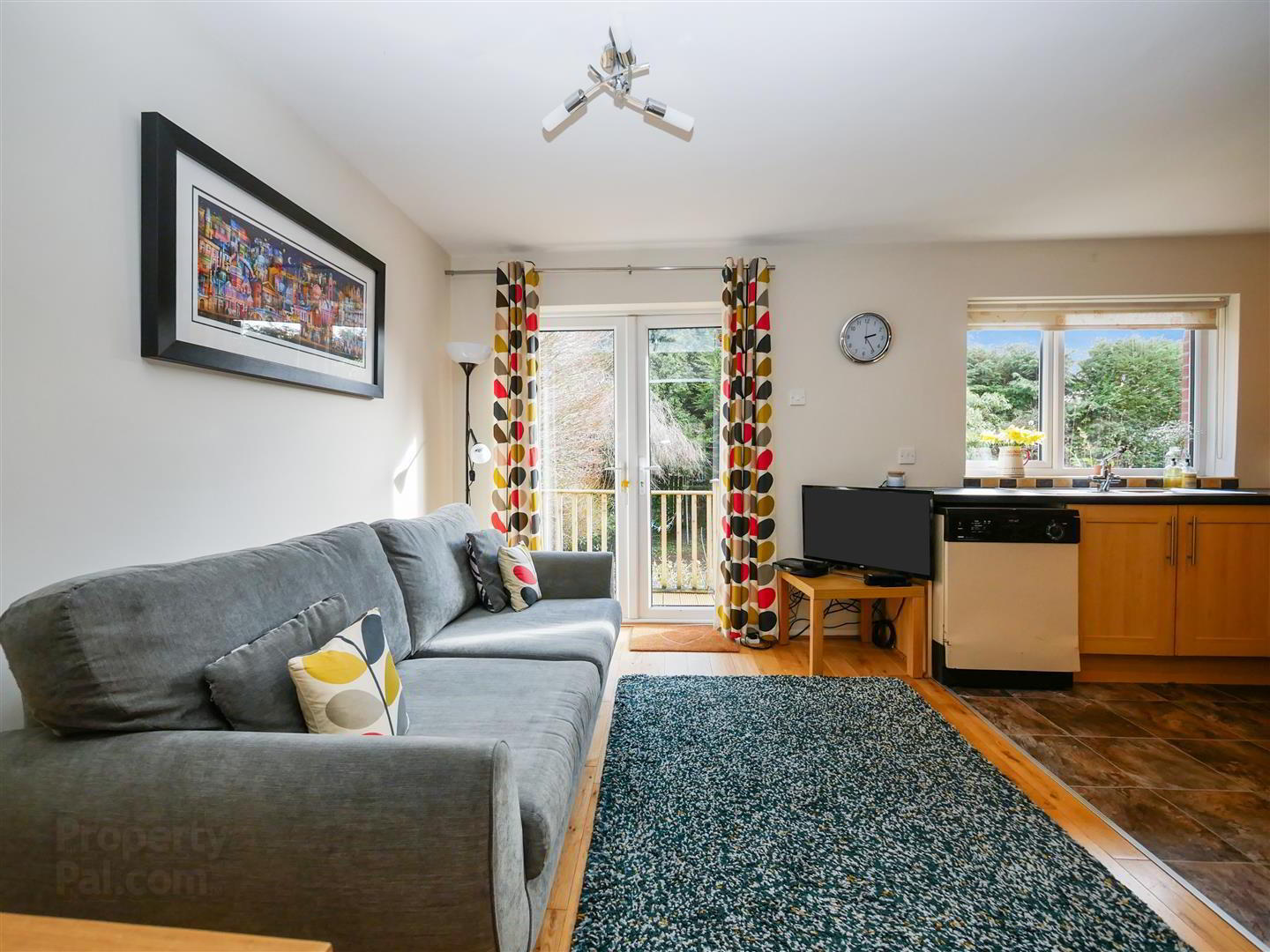 15 Myrtledene Road 12 of 20