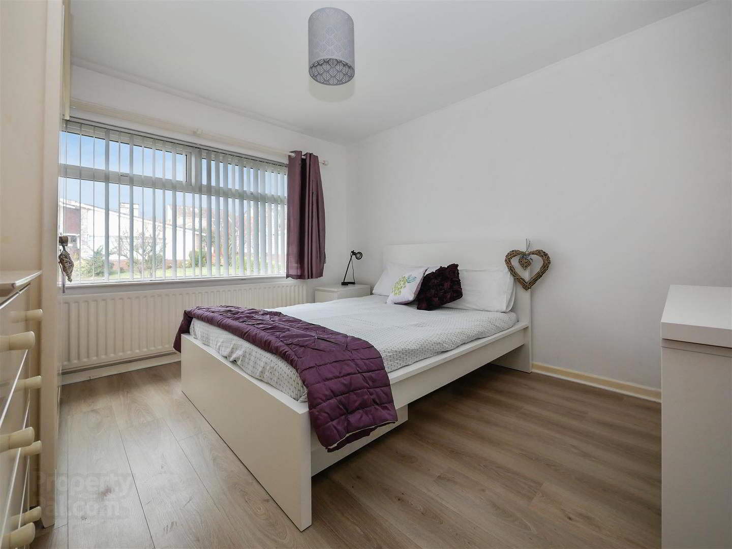15 Myrtledene Road 13 of 20