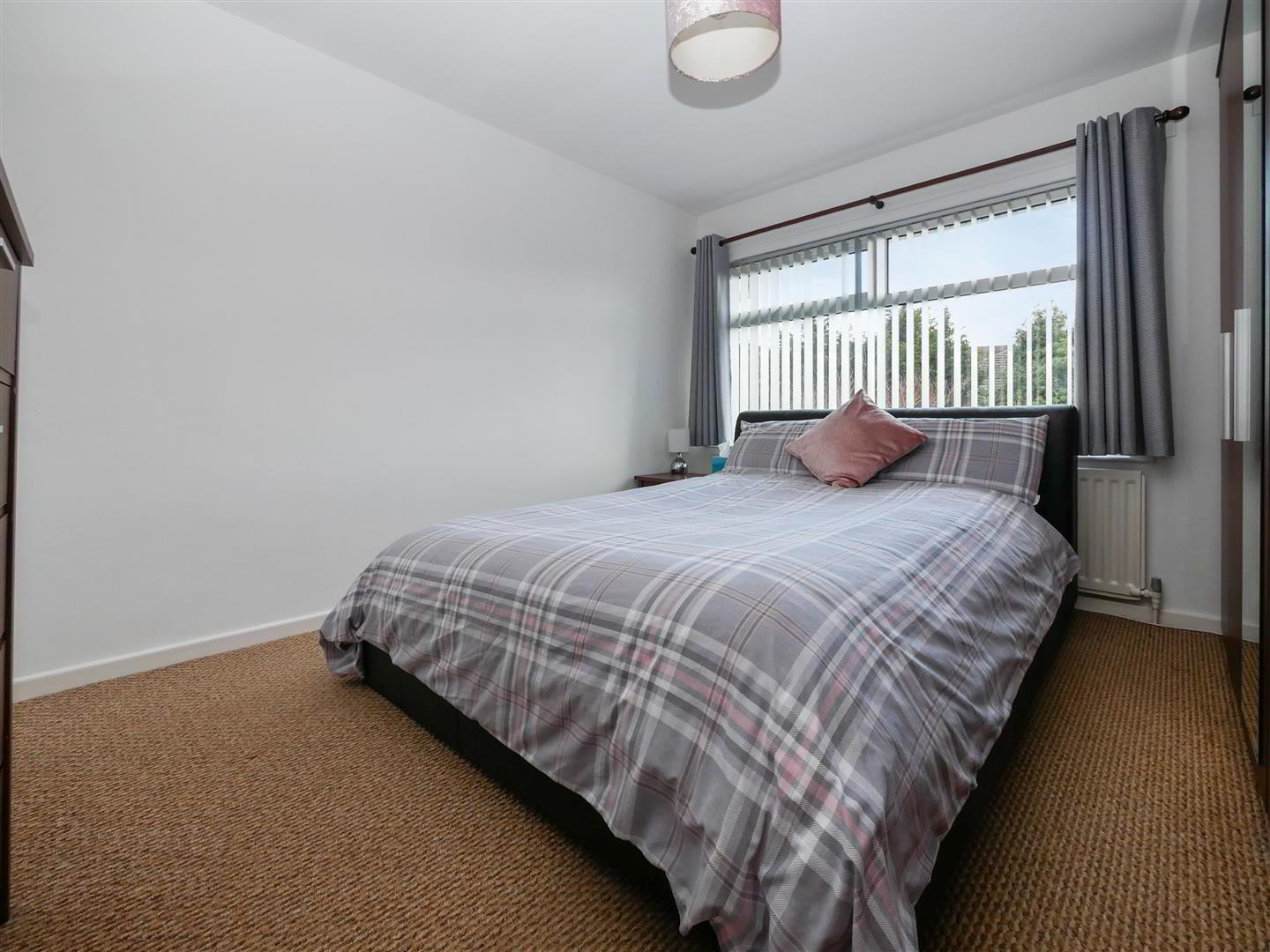 15 Myrtledene Road 14 of 20