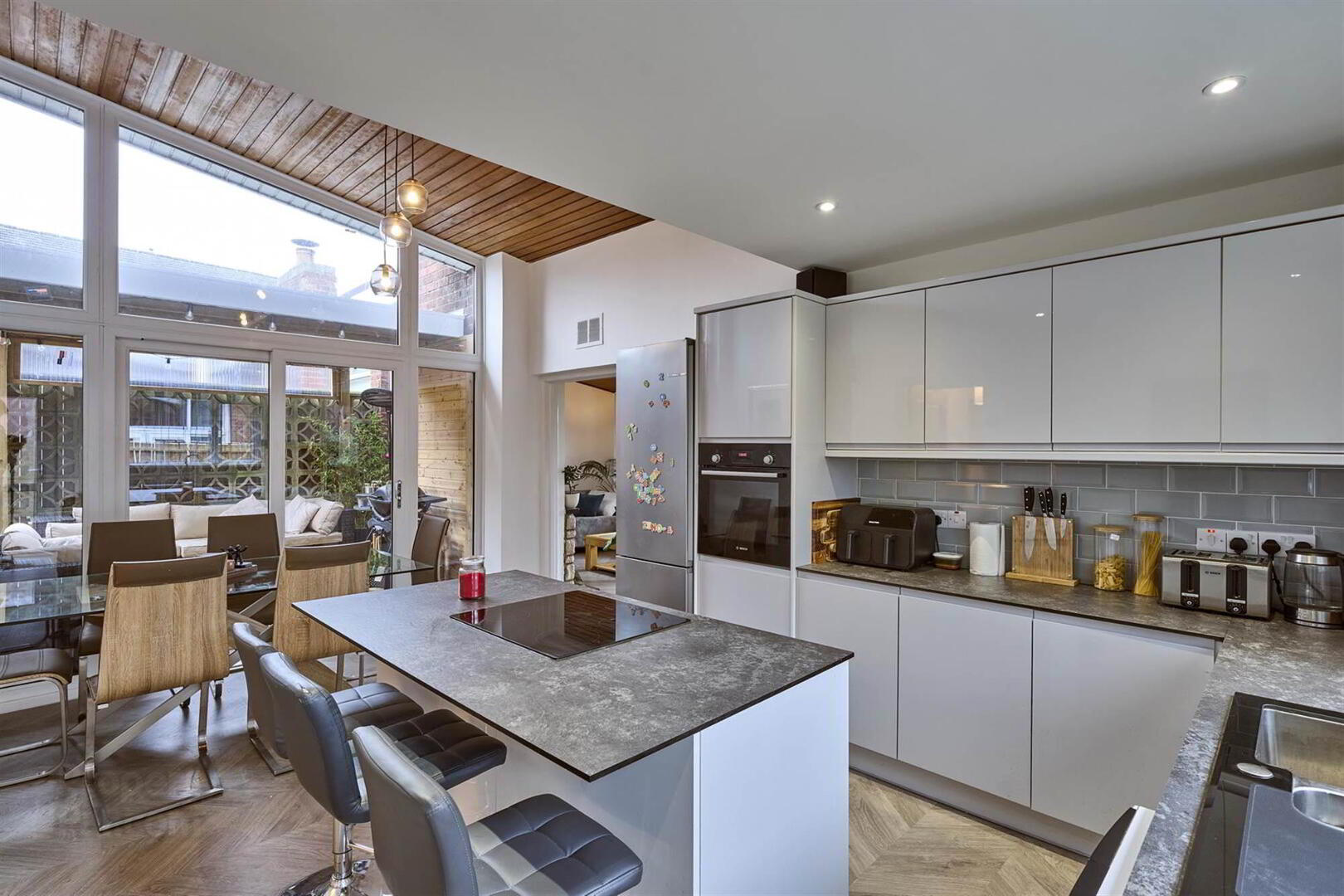 16 Rannoch Road 10 of 19