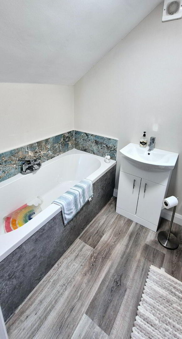 14 Gortin Road 23 of 28