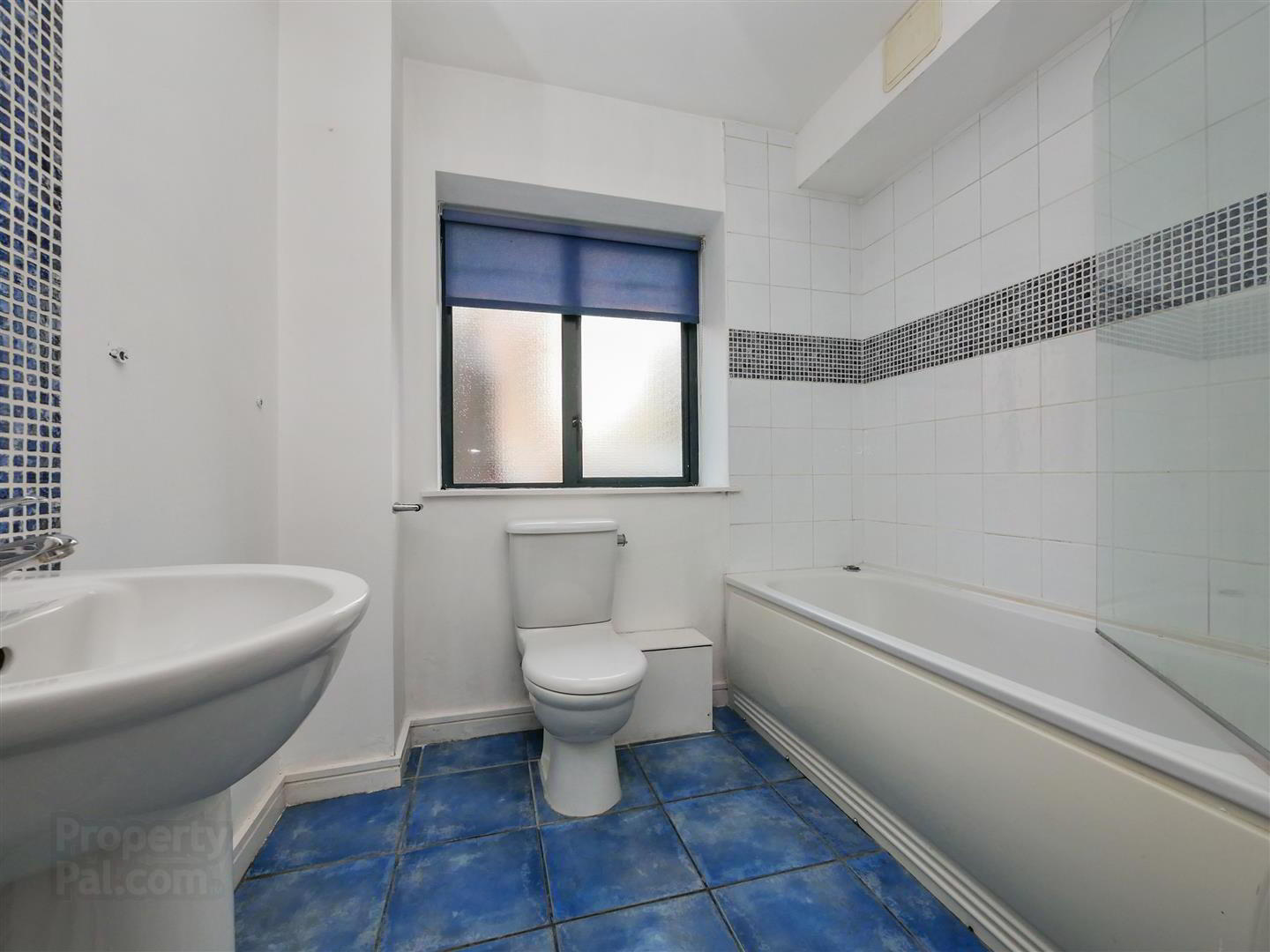 Apt 1 Carolan Place, 45 Rossmore Drive 11 of 14
