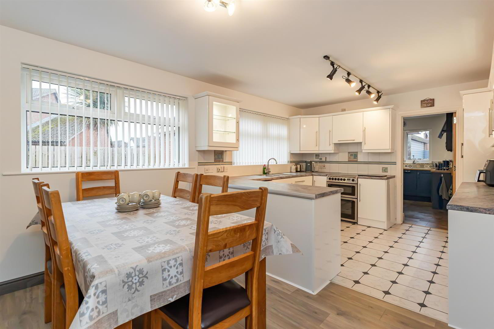 48 Magherascouse Road 12 of 44