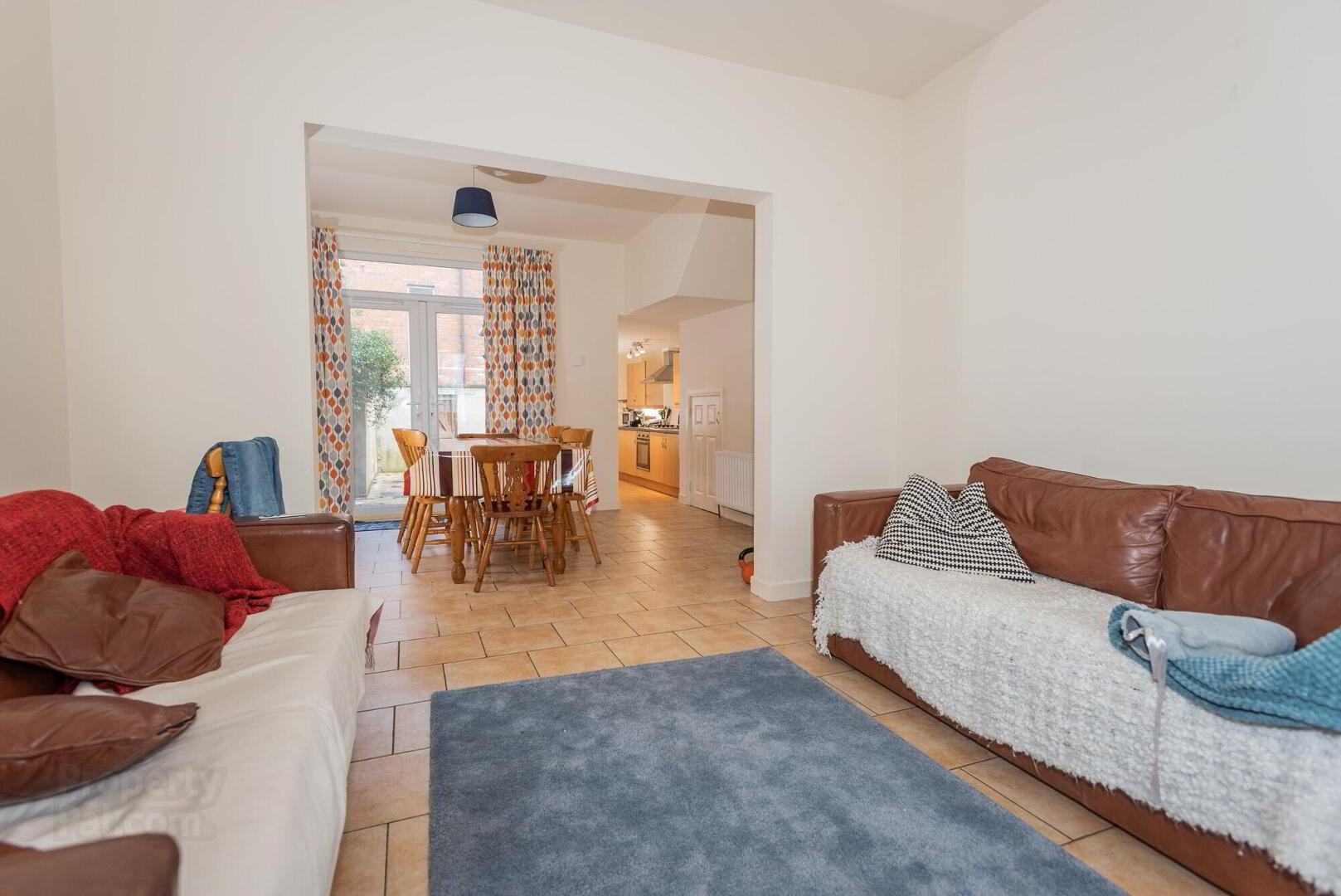 5 Meadowbank Street 4 of 15