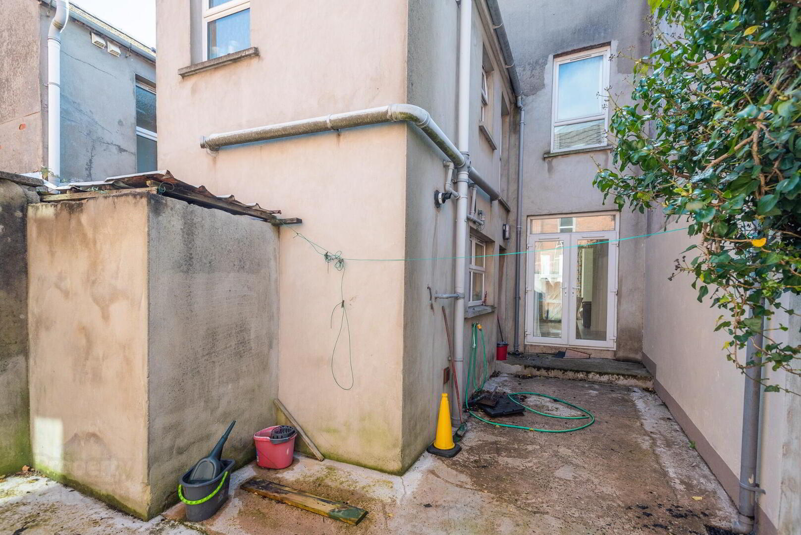 5 Meadowbank Street 14 of 15