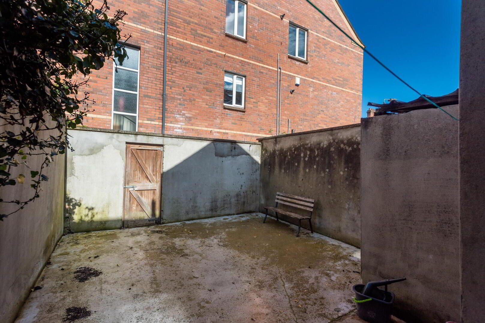 5 Meadowbank Street 15 of 15