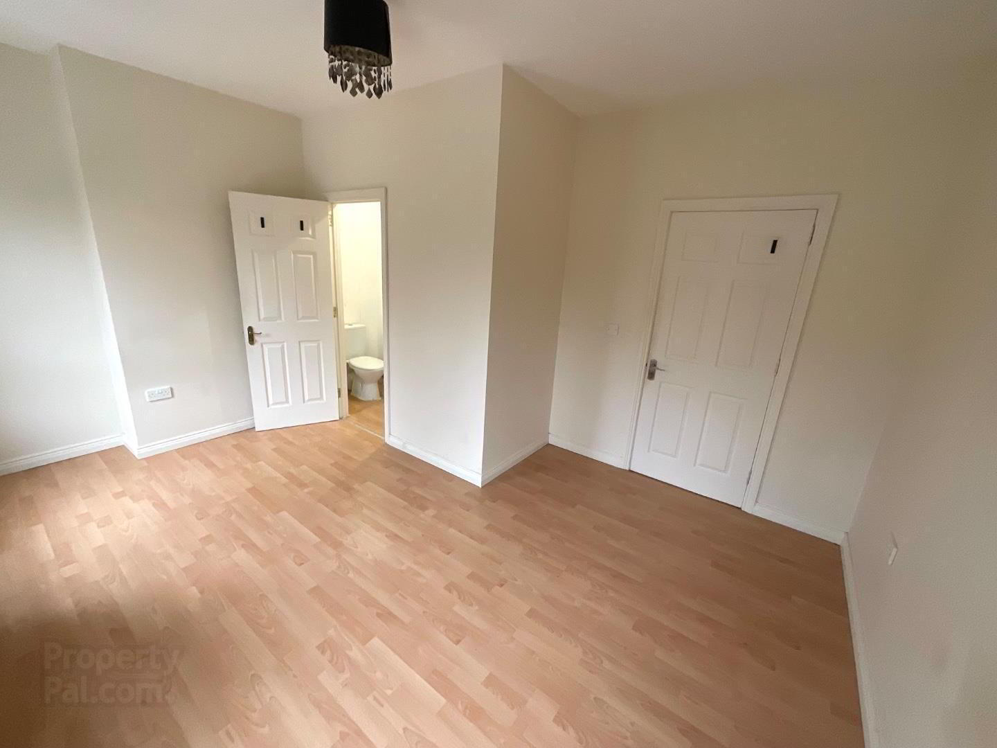 20 Woodvale Avenue 8 of 12