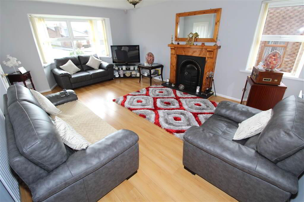 14 Strangford View 5 of 14