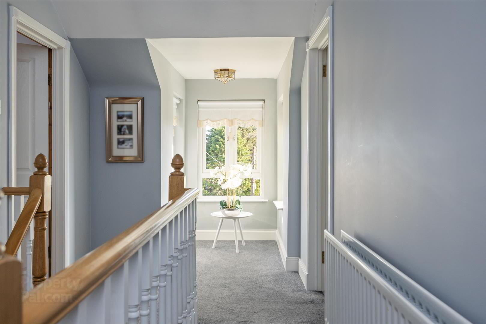 Detached Residence And Annex @, 73 Colinglen Road 18 of 50