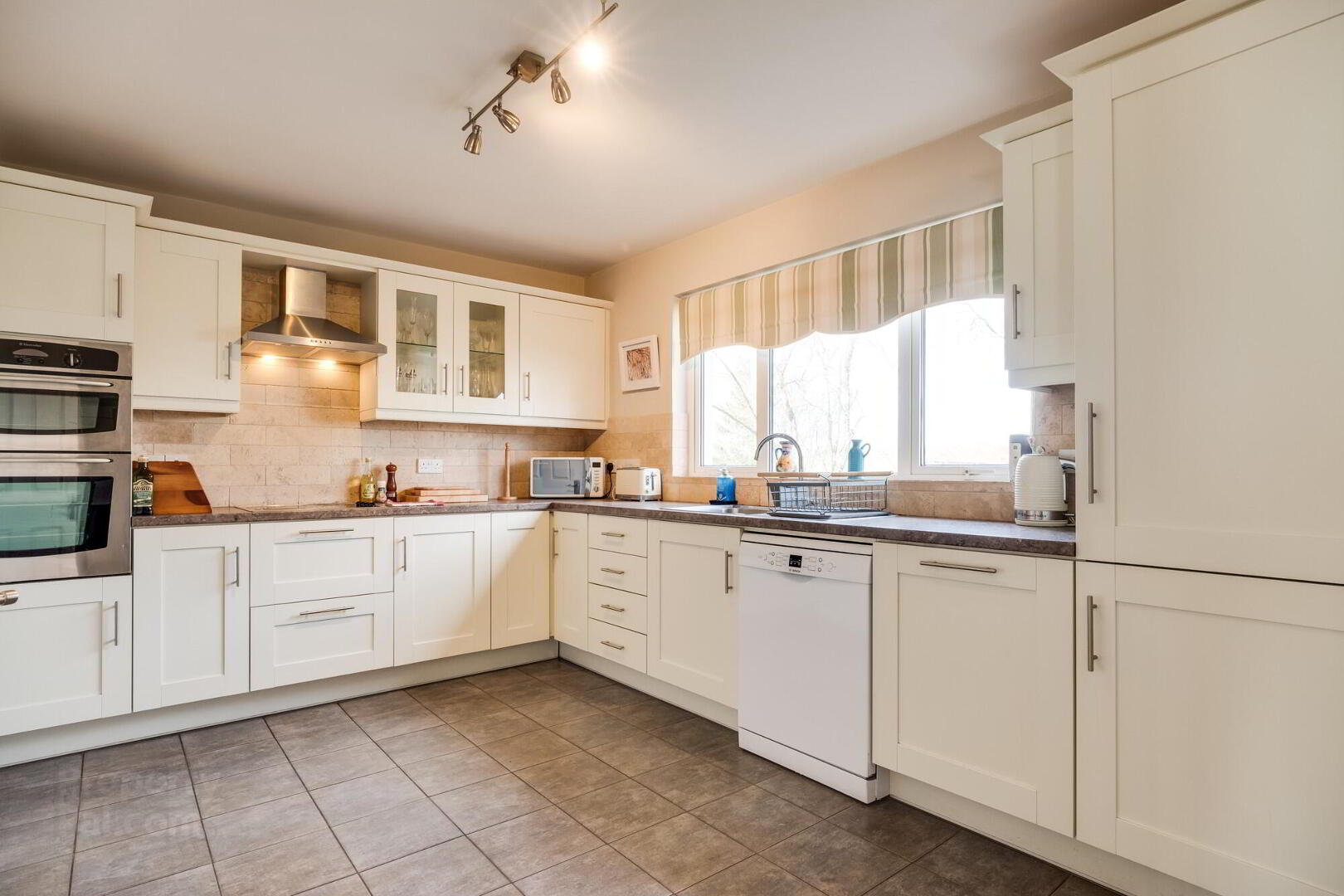 8 Killyvilly Court 9 of 21