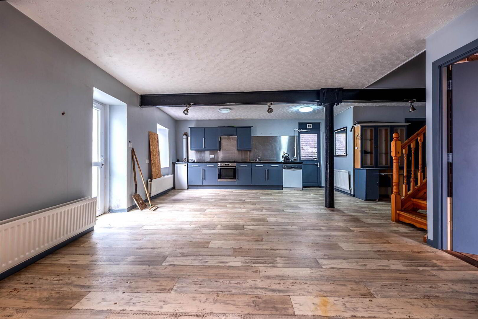 25a Mark Street Lane 5 of 15