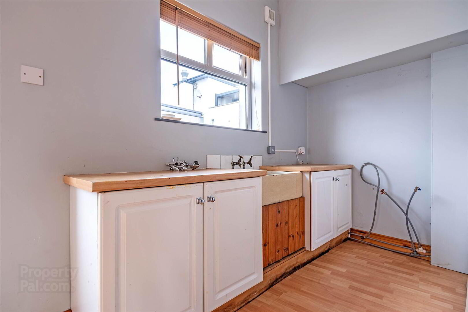 25a Mark Street Lane 14 of 15
