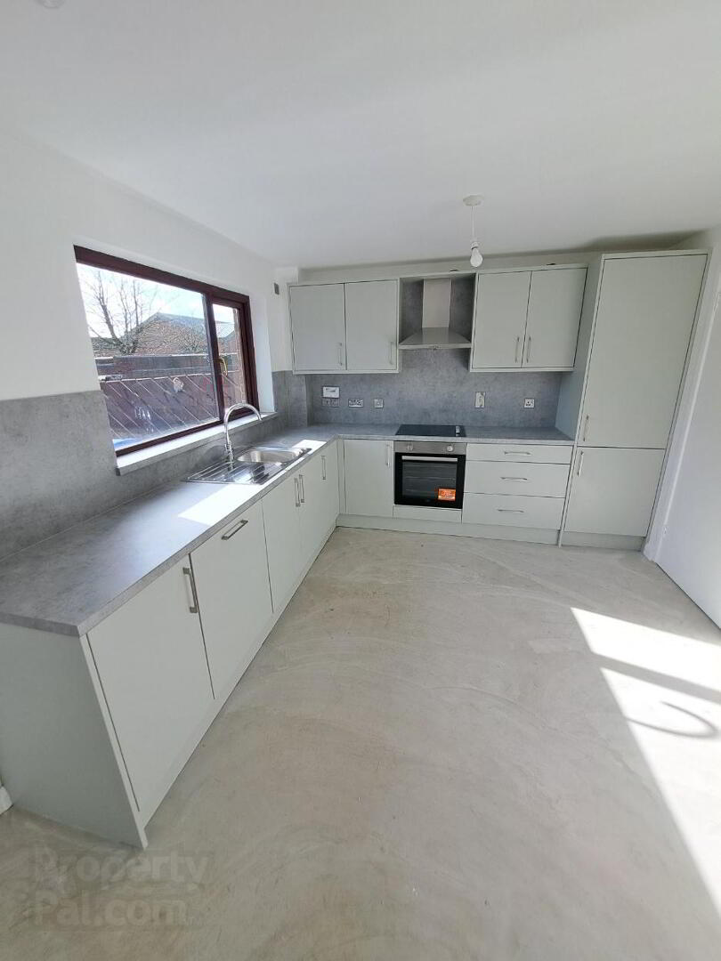 48 Ross Road 11 of 23