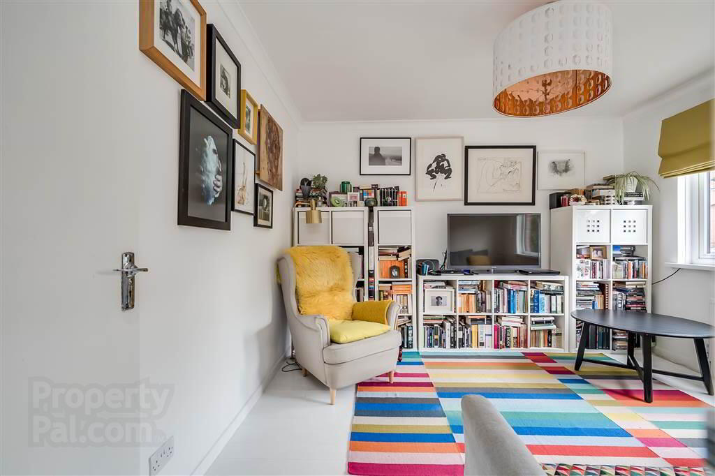 48 Sharman Road 6 of 32