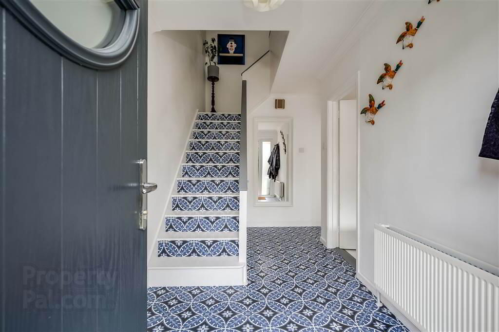 48 Sharman Road 4 of 32