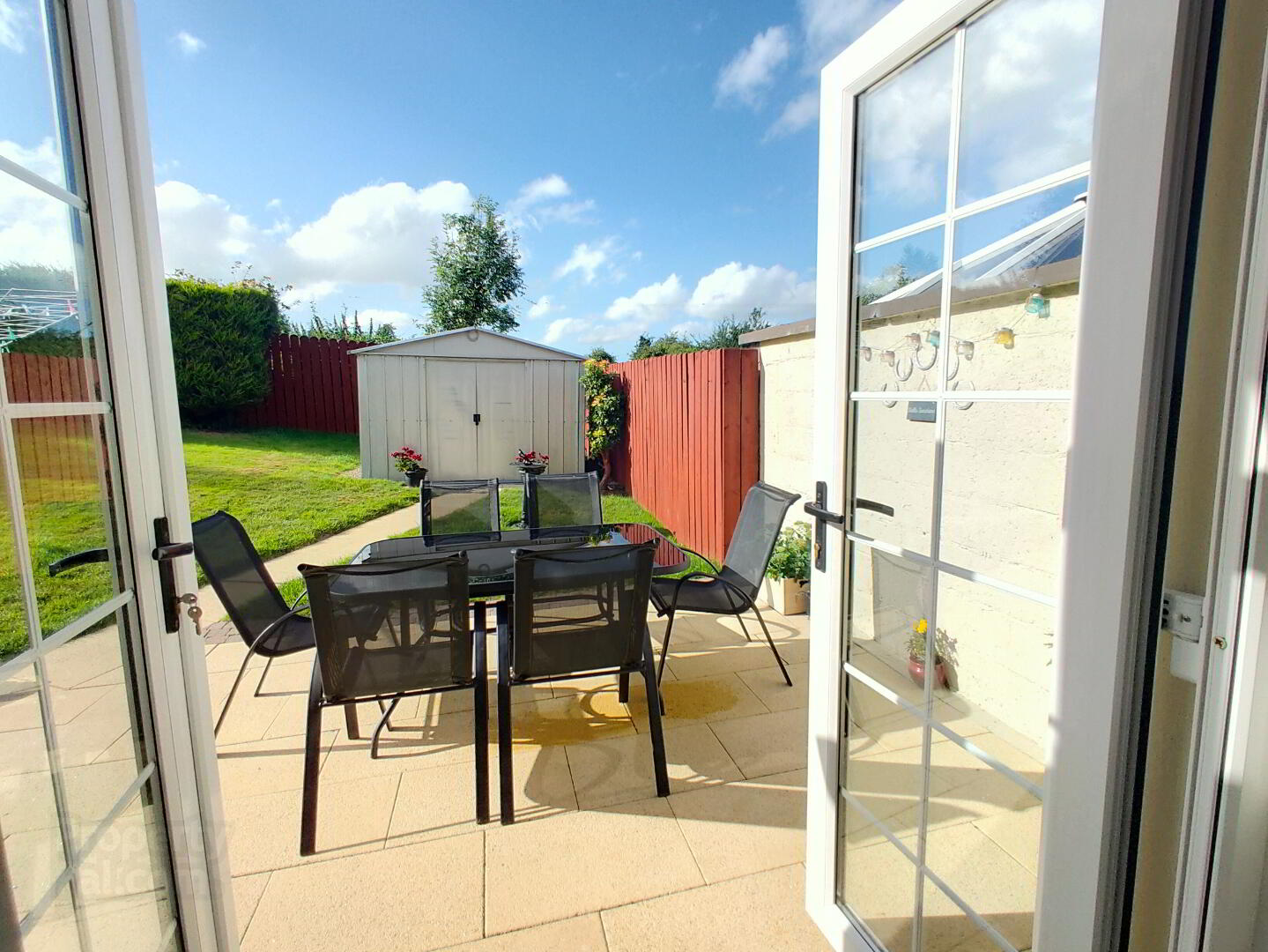 16 Glebe Crescent 21 of 24